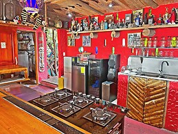 Lonesome George Ecolodge