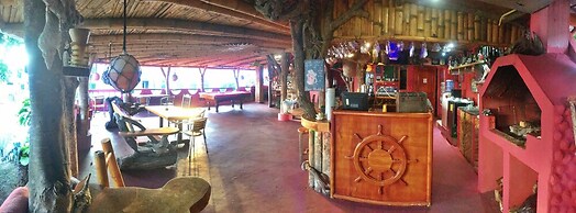 Lonesome George Ecolodge