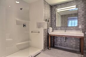 Courtyard by Marriott Quebec City