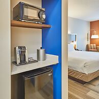 Holiday Inn Express & Suites Hermiston Downtown by IHG