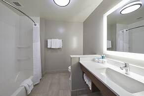 Holiday Inn Express & Suites Hermiston Downtown by IHG