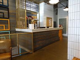 The Chicago Hotel Collection River North