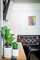 The Chicago Hotel Collection River North