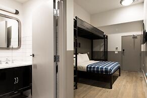 The Chicago Hotel Collection River North