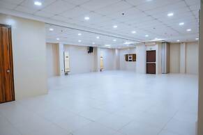 S Hotel and Residences