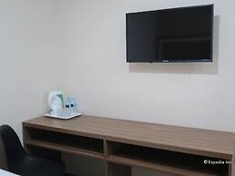 S Hotel and Residences