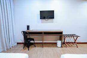 S Hotel and Residences