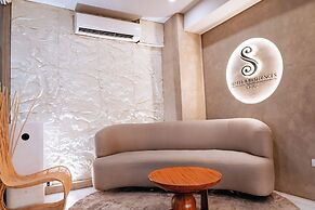 S Hotel and Residences