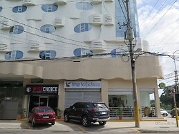 S Hotel and Residences