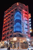 S Hotel and Residences