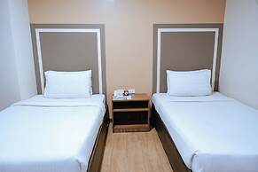 S Hotel and Residences