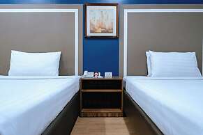 S Hotel and Residences