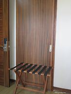 S Hotel and Residences