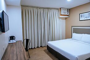 S Hotel and Residences