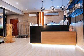 S Hotel and Residences