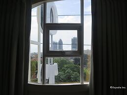 S Hotel and Residences