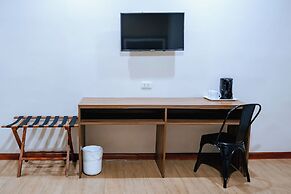 S Hotel and Residences