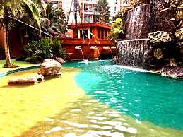 Atlantis Condo Pattaya by Panissara