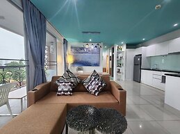 Atlantis Condo Pattaya by Panissara