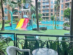 Atlantis Condo Pattaya by Panissara
