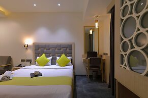 Hotel Sifat International