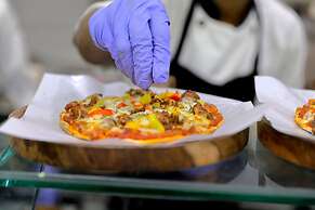 Hotel Sifat International