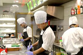 Hotel Sifat International