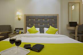 Hotel Sifat International