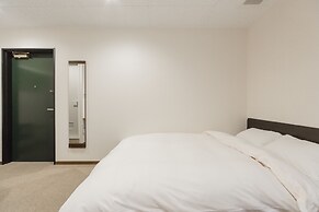 Guest House & Hotel Shijo Omiya