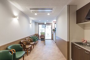 Guest House & Hotel Shijo Omiya