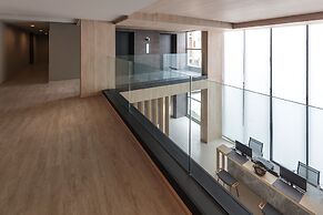 Madera Residence Siracha