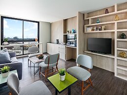 Madera Residence Siracha