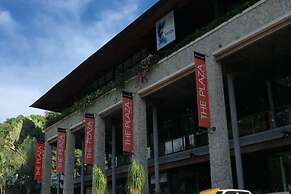 6th Avenue Surin Beach