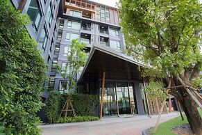 6th Avenue Surin Beach