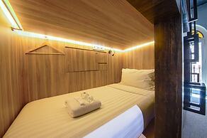 CUBE Boutique Capsule Hotel @ Chinatown
