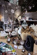 Aeris International Hotel