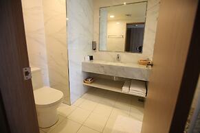 Aeris International Hotel