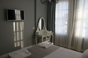 Luna Boutique Hotel