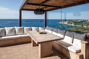 Absolute Villa by Stylish Stays