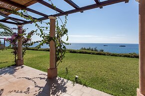 Absolute Villa by Stylish Stays