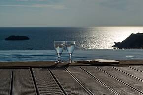 Absolute Villa by Stylish Stays