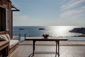 Absolute Villa by Stylish Stays