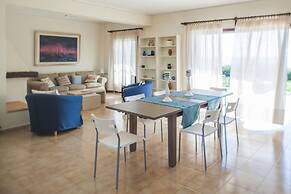 Absolute Villa by Stylish Stays