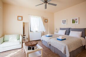 Absolute Villa by Stylish Stays