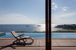 Absolute Villa by Stylish Stays