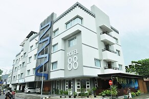 Hotel 88 Diponegoro