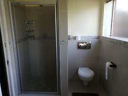 Ibis Place Guest House