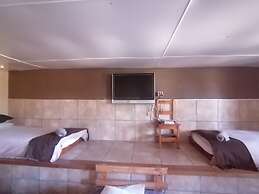 Ibis Place Guest House