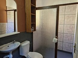 Ibis Place Guest House