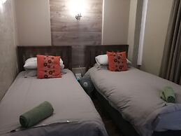 Ibis Place Guest House